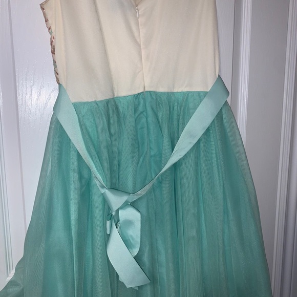 👗 Cocktail Dress 👗 - Picture 2 of 5